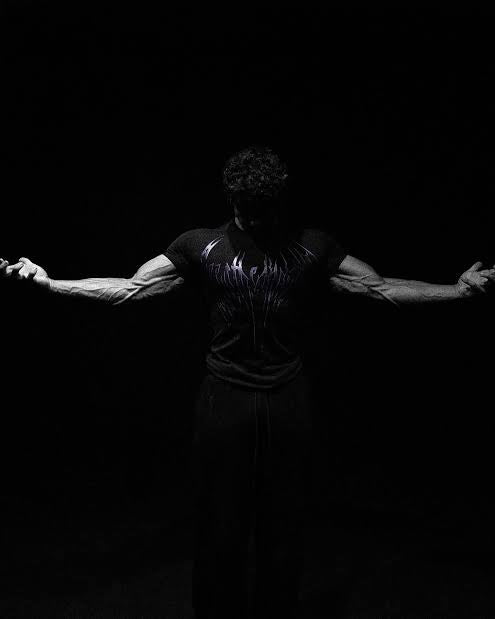 BreatheDivinity Evil Phantom (Black & Grey)